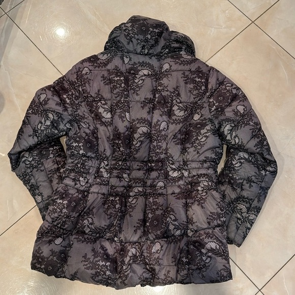 Rino & Pelle Lace Print Puffer Jacket Size 44 - Picture 3 of 16